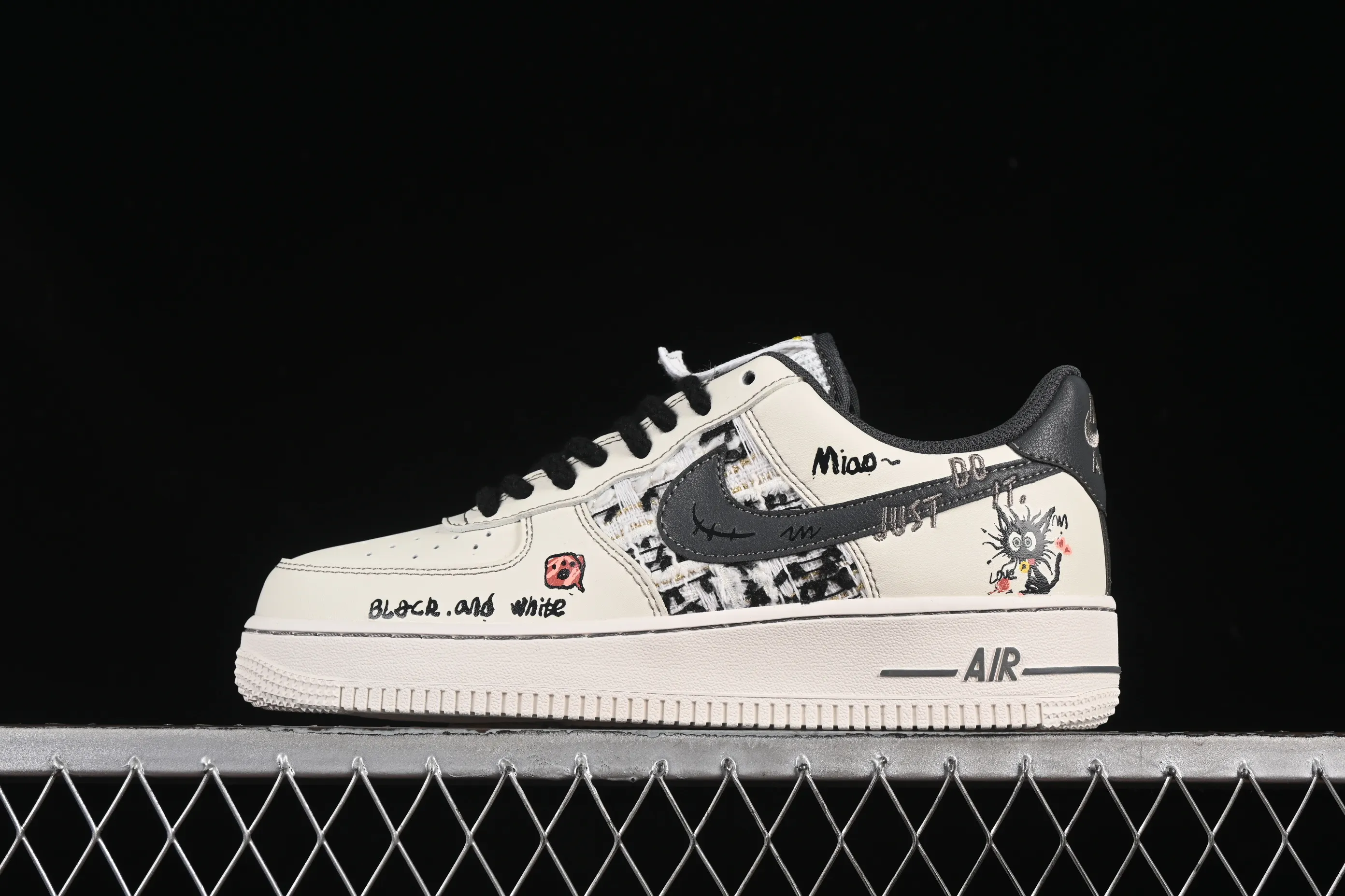 All categories Nk Air Force 1 Air Force series Nk Air Force 1 Low Air Force low-top Nike Air Force 1'07 Low "Little Black Cat" Xiaoxiangfeng series Little Black Cat Air Force One low-top casual sneakers FJ7740-710